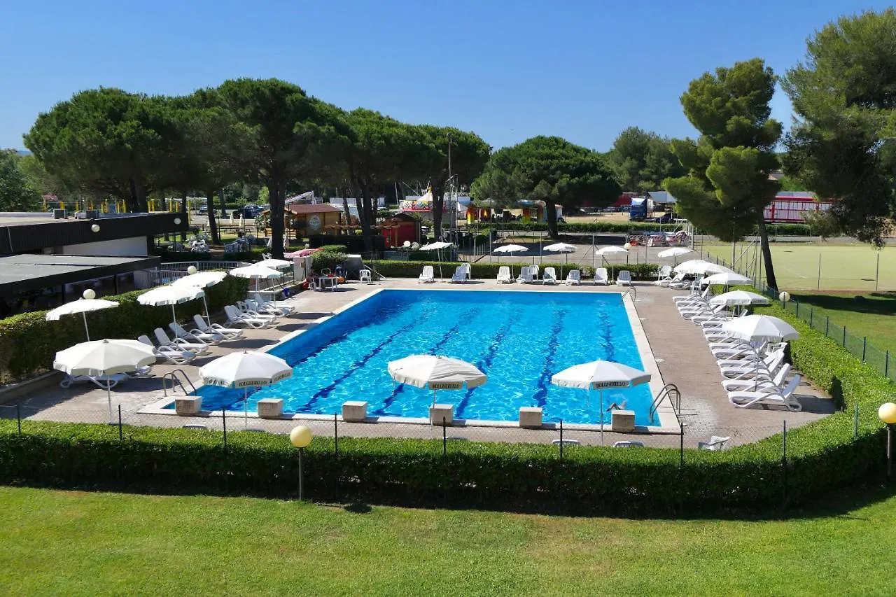 Apartments In Residence With Swimming Pool In Marina Di Bibbona